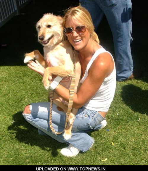 Heidi Hamilton at New Leash On Life Presents 2008 'Nuts For Mutts" 7th Annual Dog Show Heidi Hamilton at New Leash On Life Presents 2008 'Nuts For Mutts" 7th Annual Dog Show